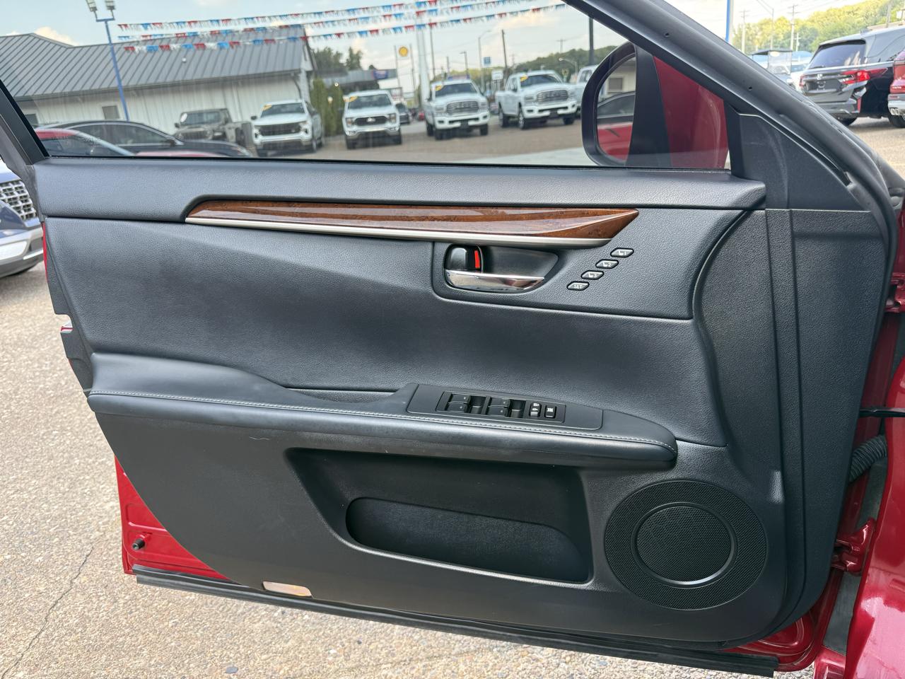 Lexus ES 350 4dr Sdn 2014