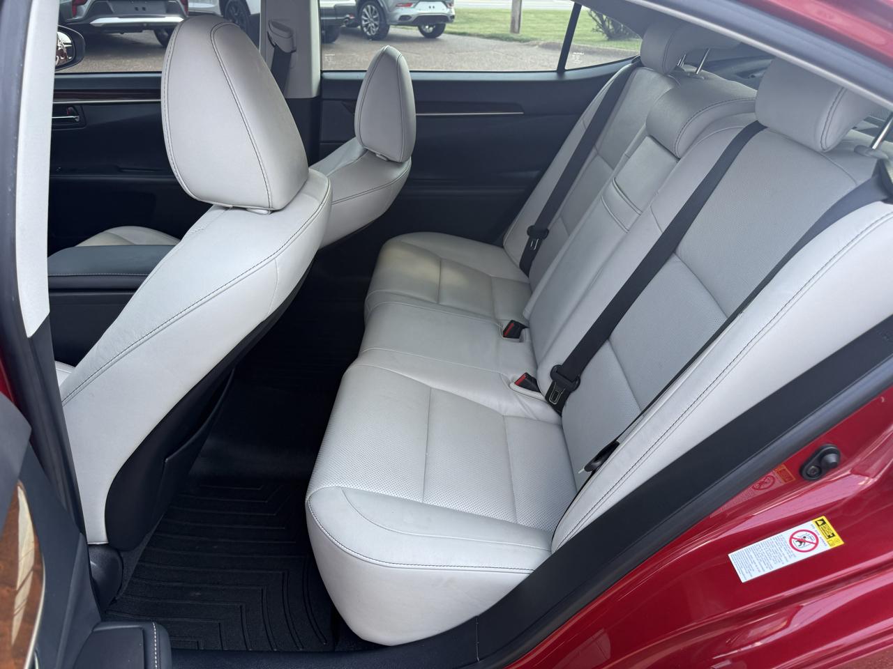 Lexus ES 350 4dr Sdn 2014
