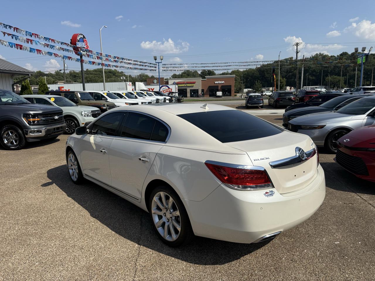 Buick LaCrosse 4dr Sdn Touring FWD 2013