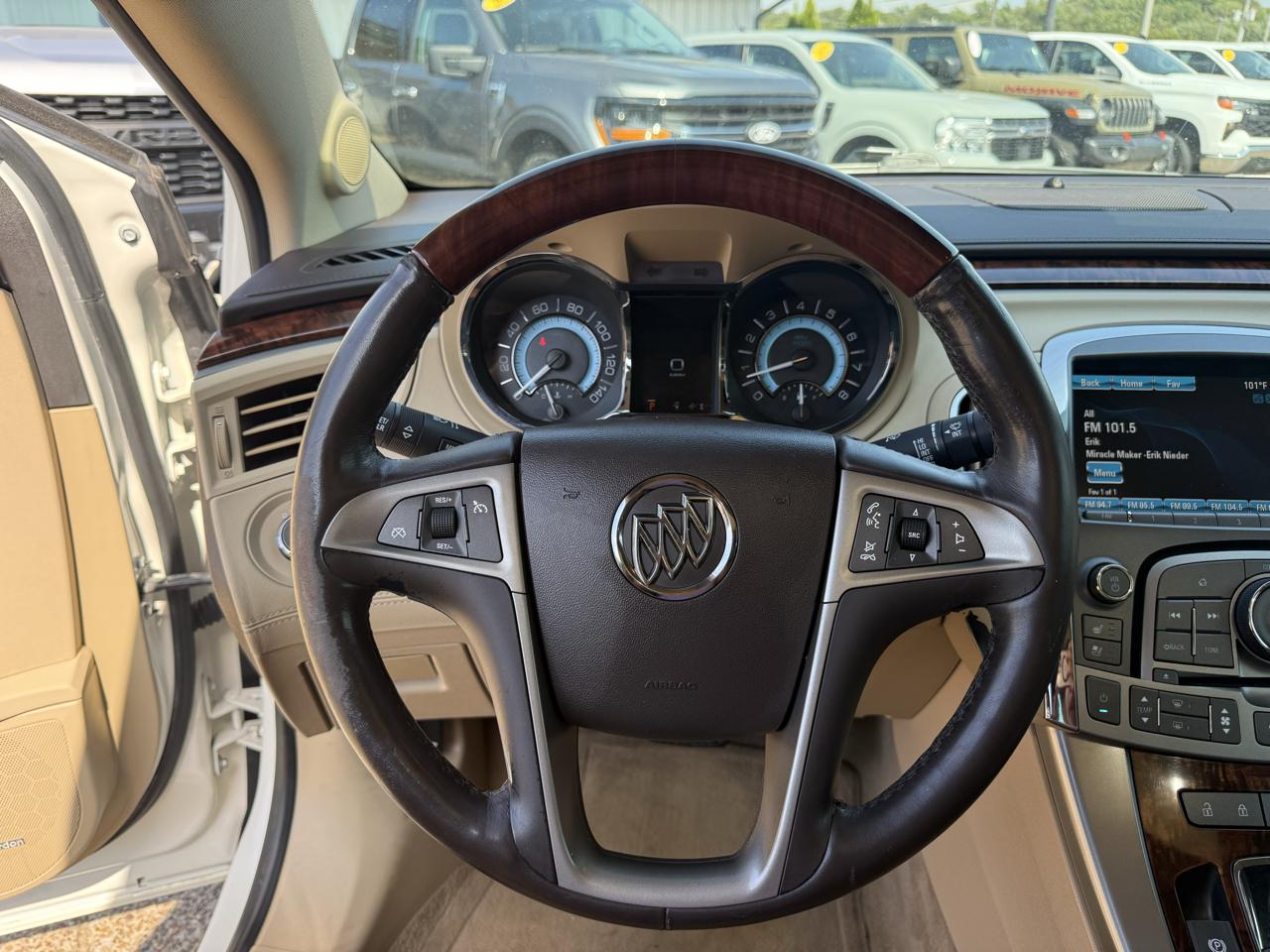 Buick LaCrosse 4dr Sdn Touring FWD 2013