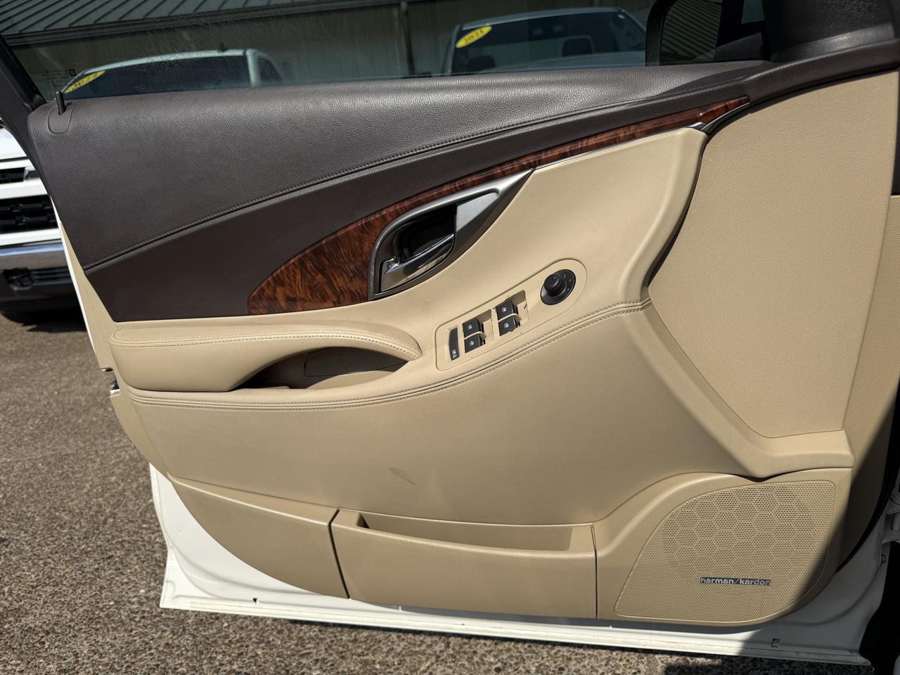 Buick LaCrosse 4dr Sdn Touring FWD 2013