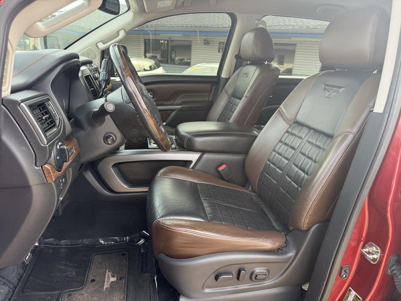 Nissan Titan XD 4WD Crew Cab Platinum Reserve Diesel 2016