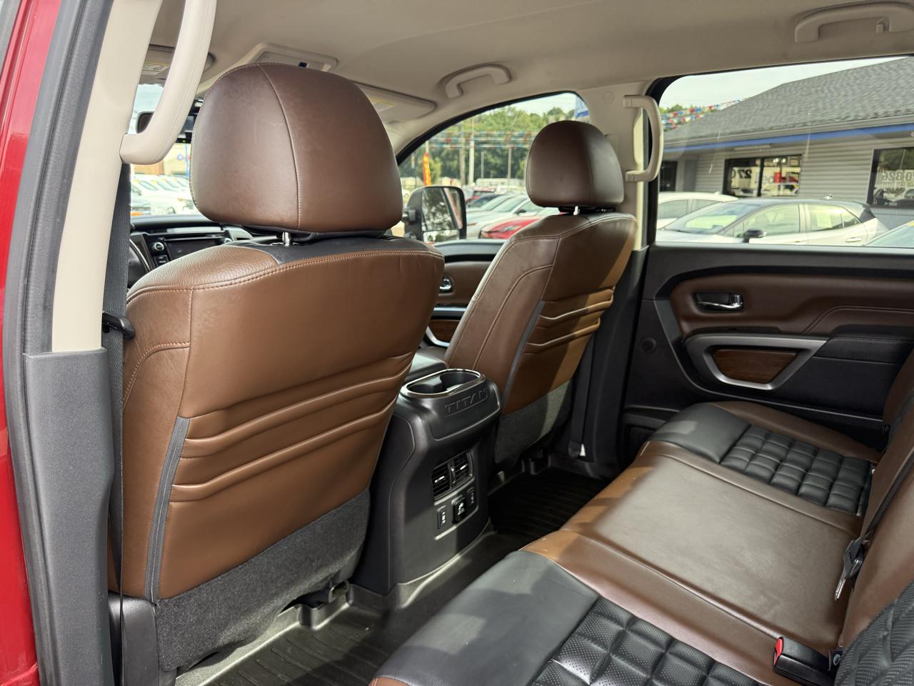 Nissan Titan XD 4WD Crew Cab Platinum Reserve Diesel 2016