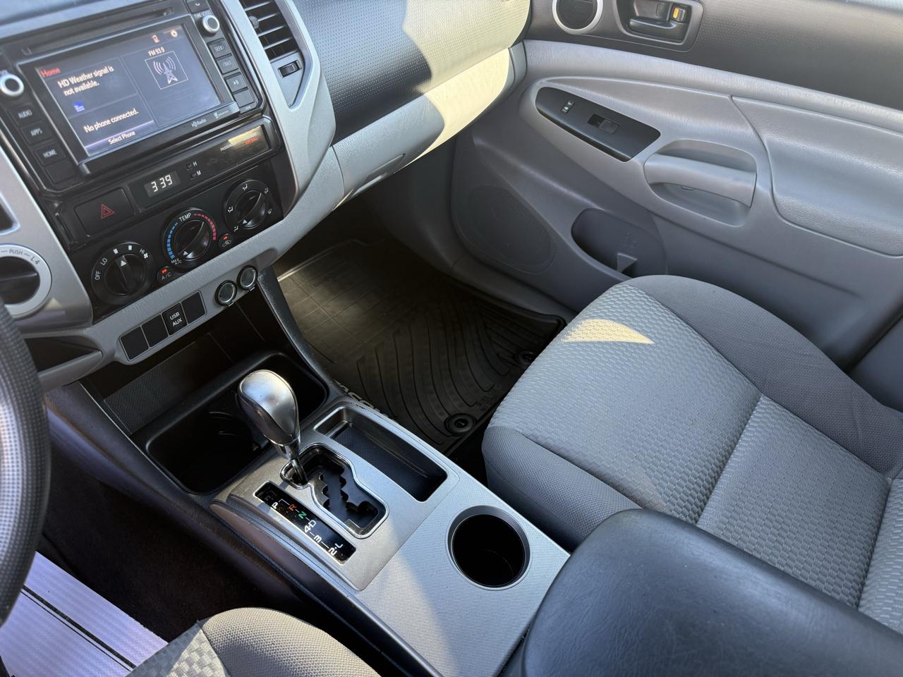 Toyota Tacoma 4WD Double Cab LB V6 AT (Natl) 2014