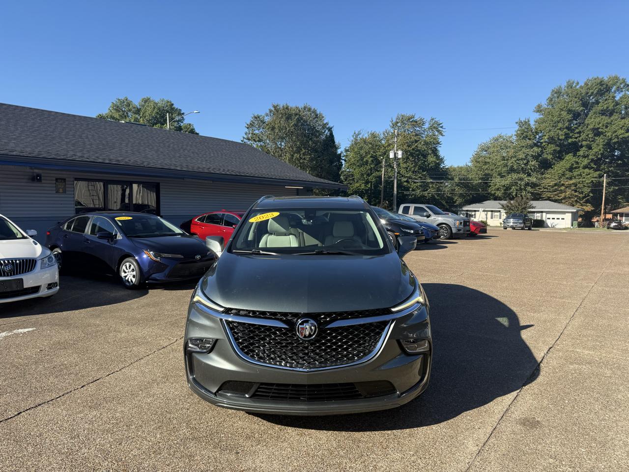 Buick Enclave FWD 4dr Avenir 2023
