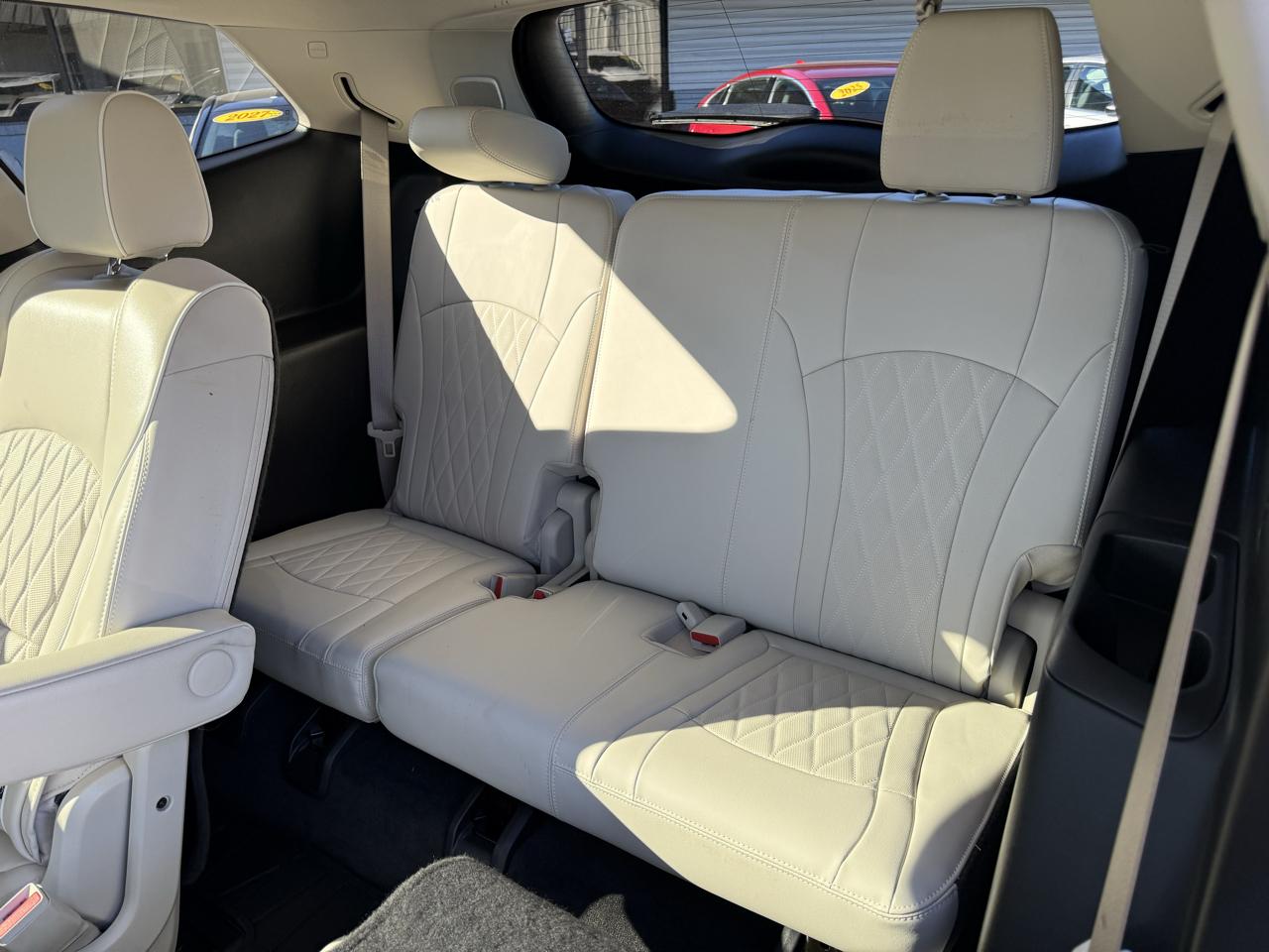 Buick Enclave FWD 4dr Avenir 2023