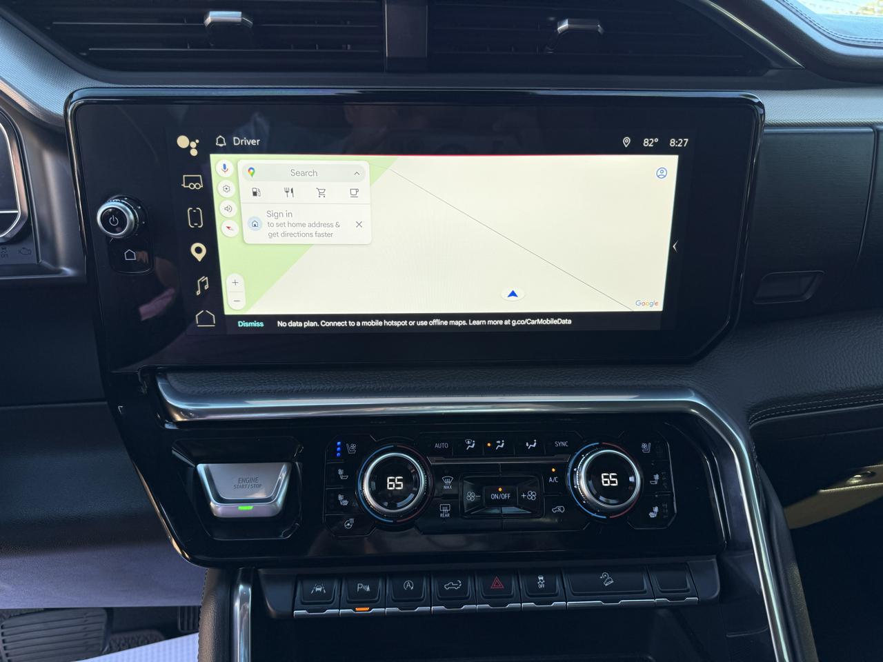 GMC Sierra 1500 4WD Crew Cab 147" Denali 2025