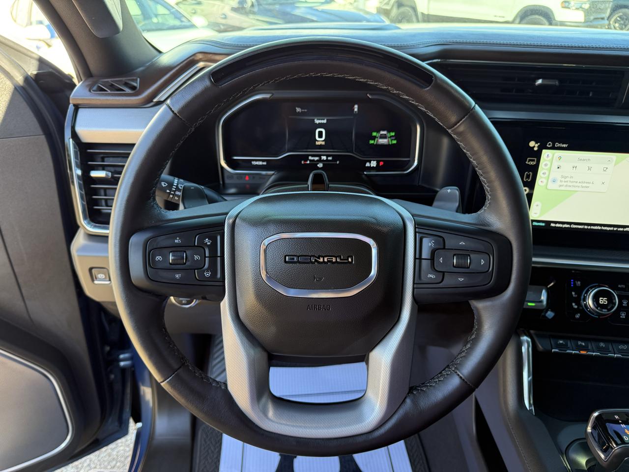 GMC Sierra 1500 4WD Crew Cab 147" Denali 2025