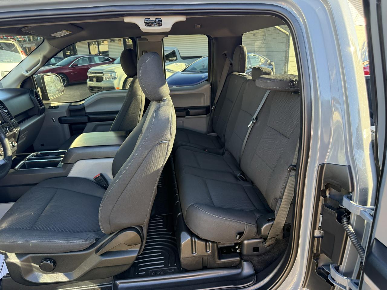 Ford F-150 4WD SuperCab 145" STX 2019