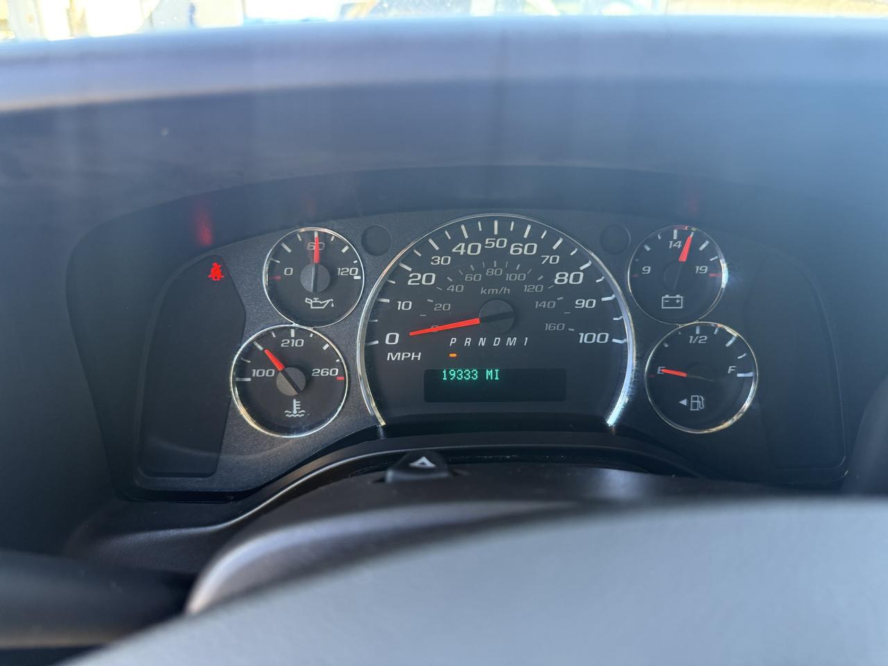 Chevrolet Express Cargo Van RWD 2500 135" 2025