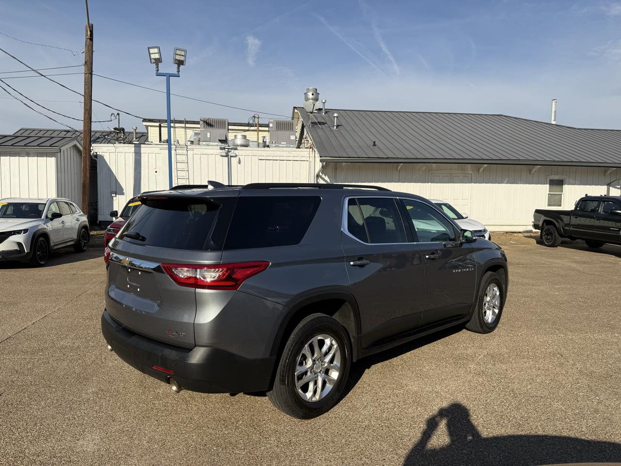 Chevrolet Traverse FWD 4dr LT Cloth w/1LT 2021