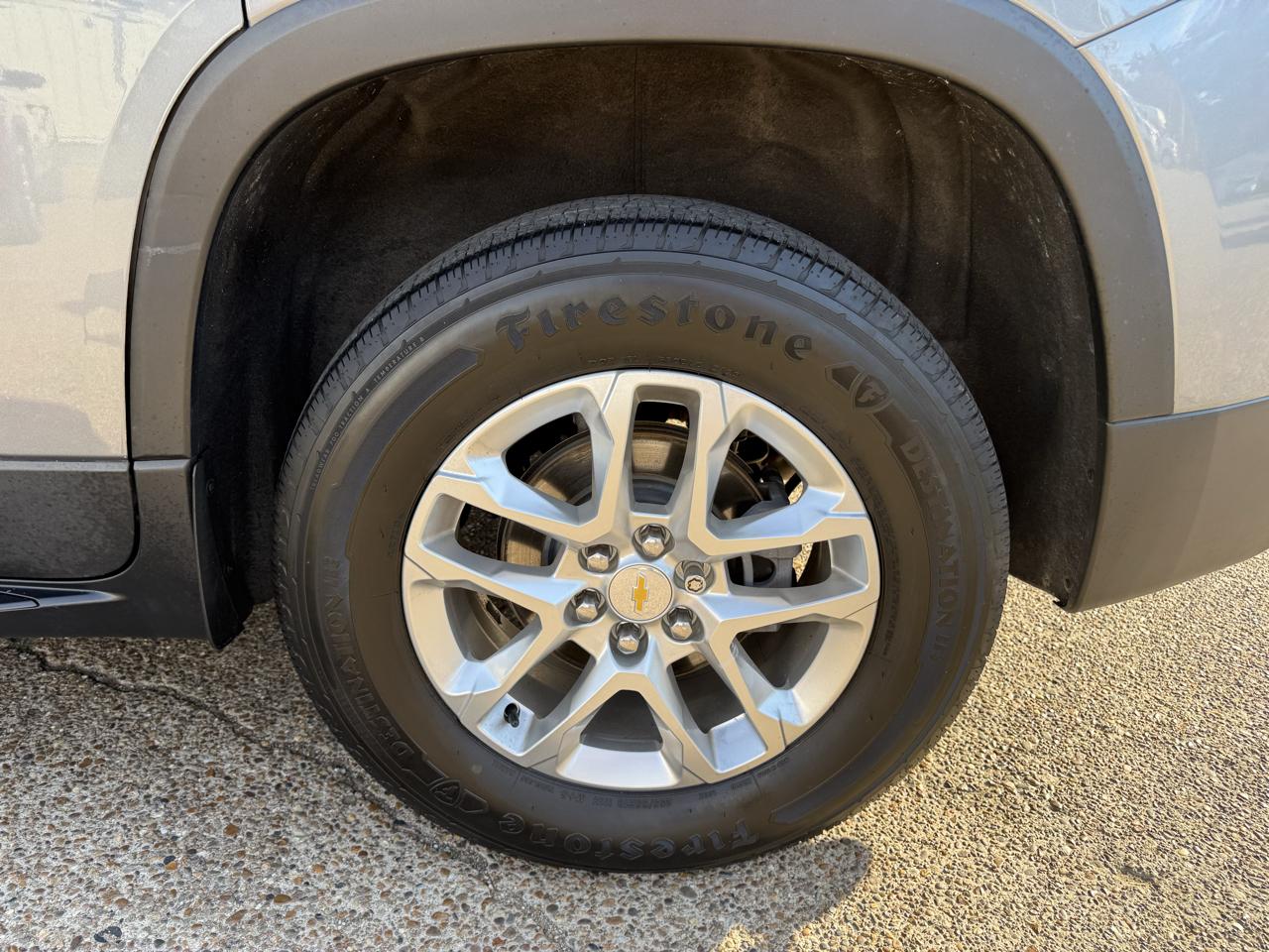 Chevrolet Traverse FWD 4dr LT Cloth w/1LT 2021