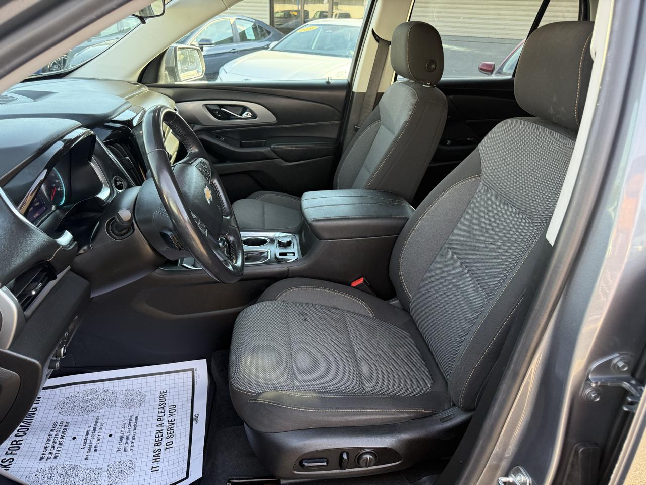 Chevrolet Traverse FWD 4dr LT Cloth w/1LT 2021