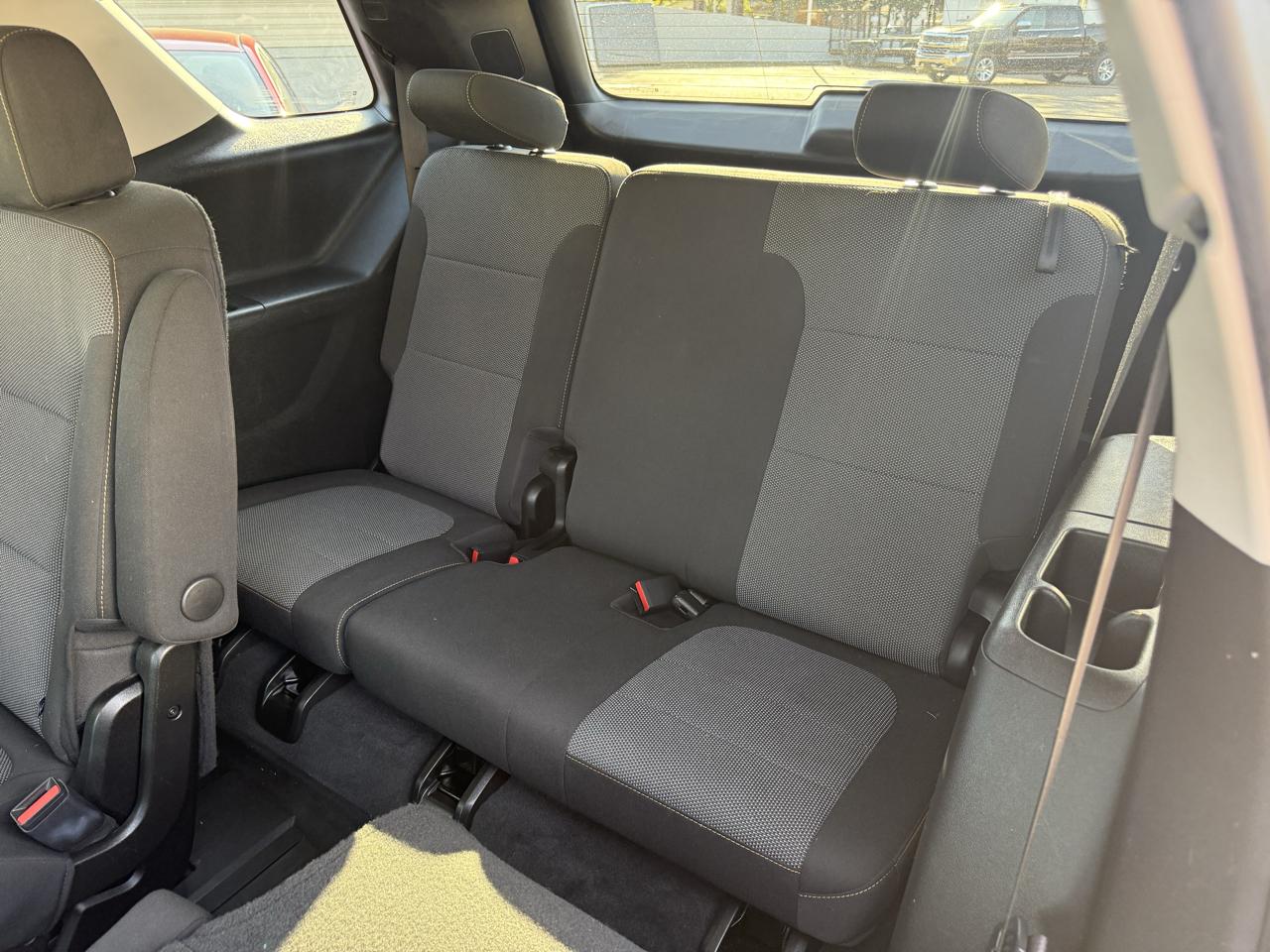 Chevrolet Traverse FWD 4dr LT Cloth w/1LT 2021