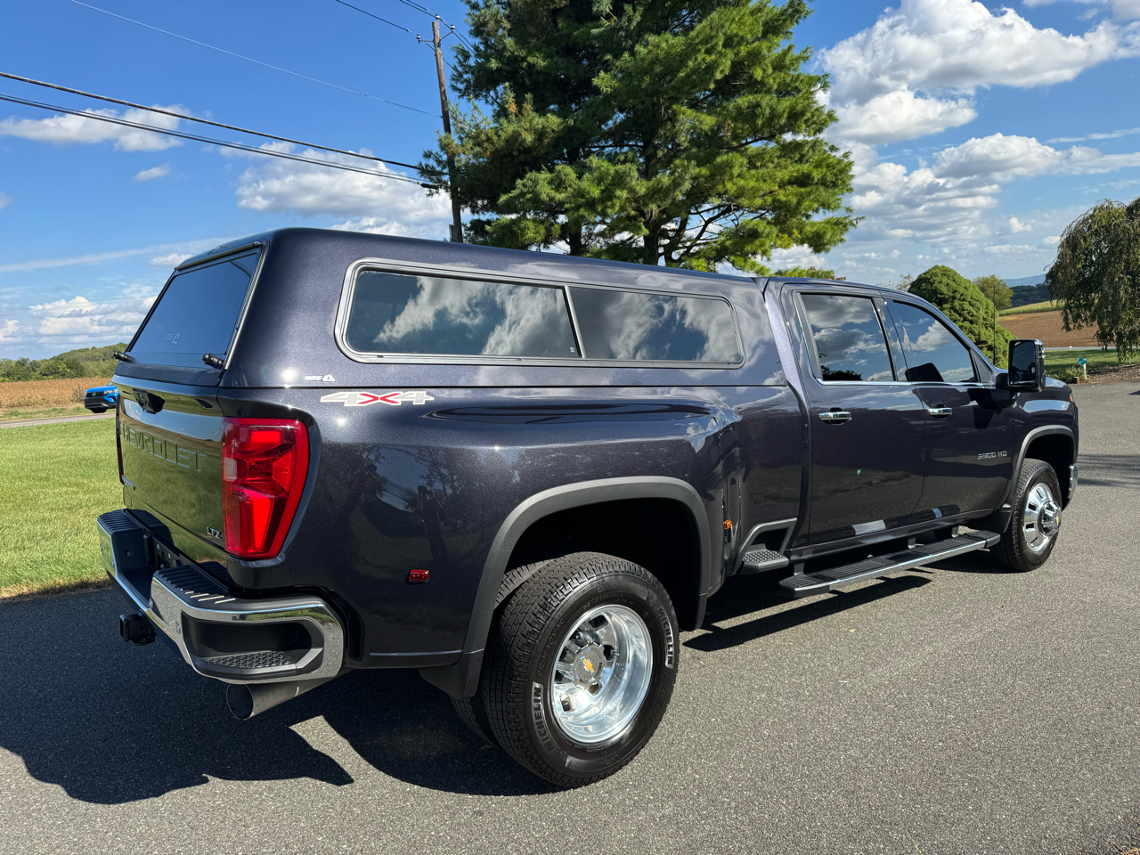 2024 Chevrolet Silverado 3500HD LTZ photo 5