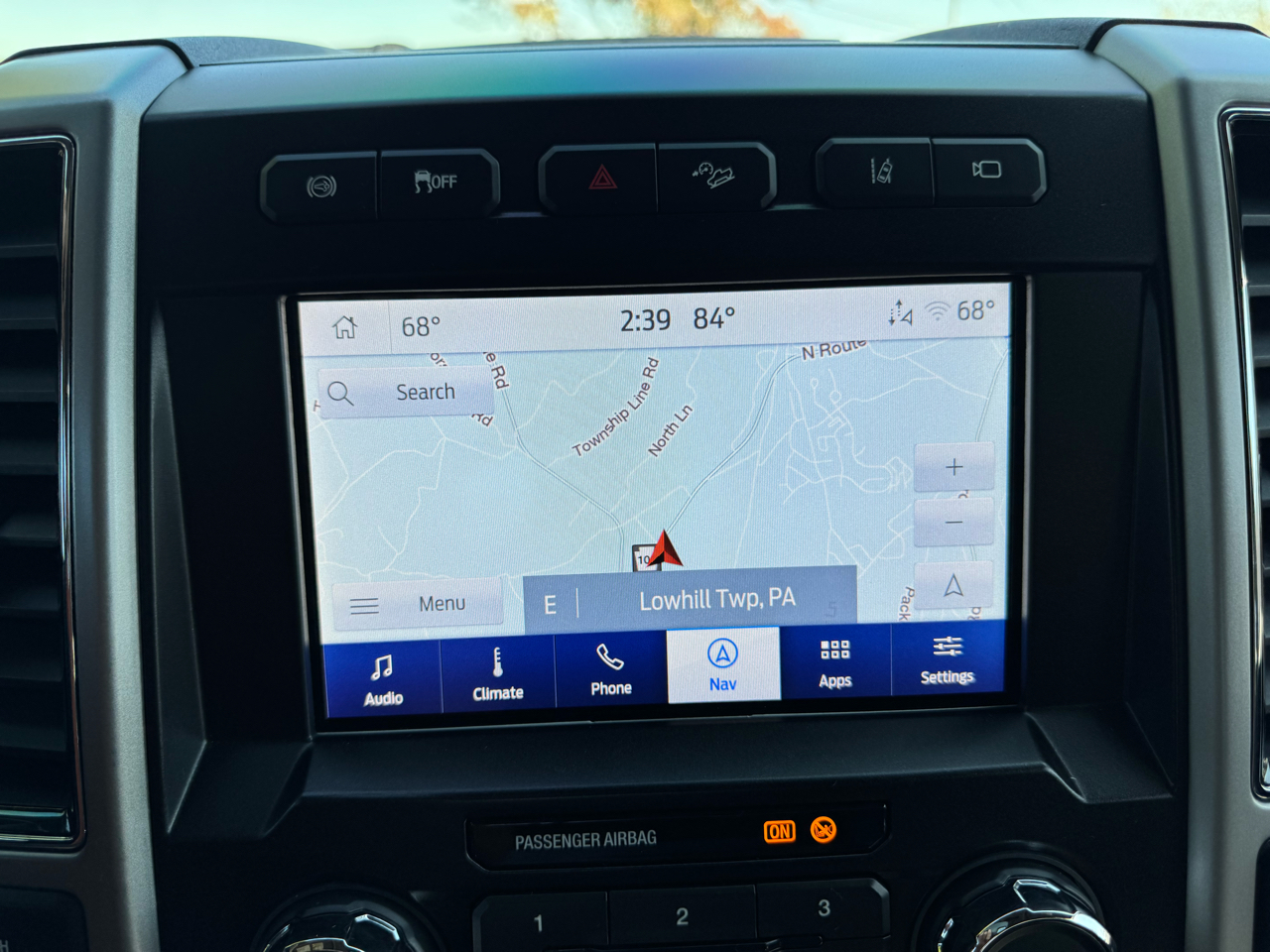 2020 Ford F-350 Lariat photo 16