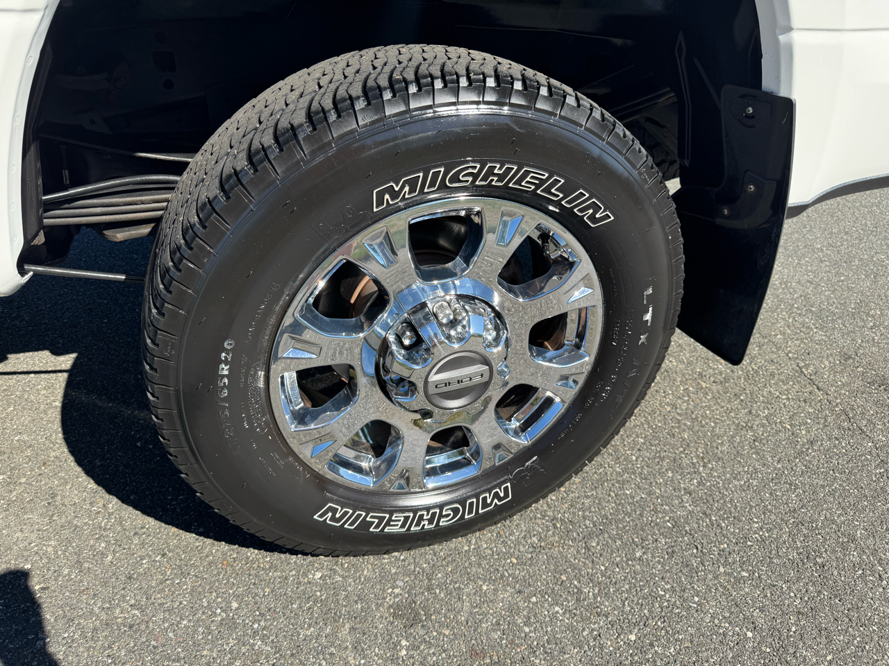 2020 Ford F-350 Lariat photo 33