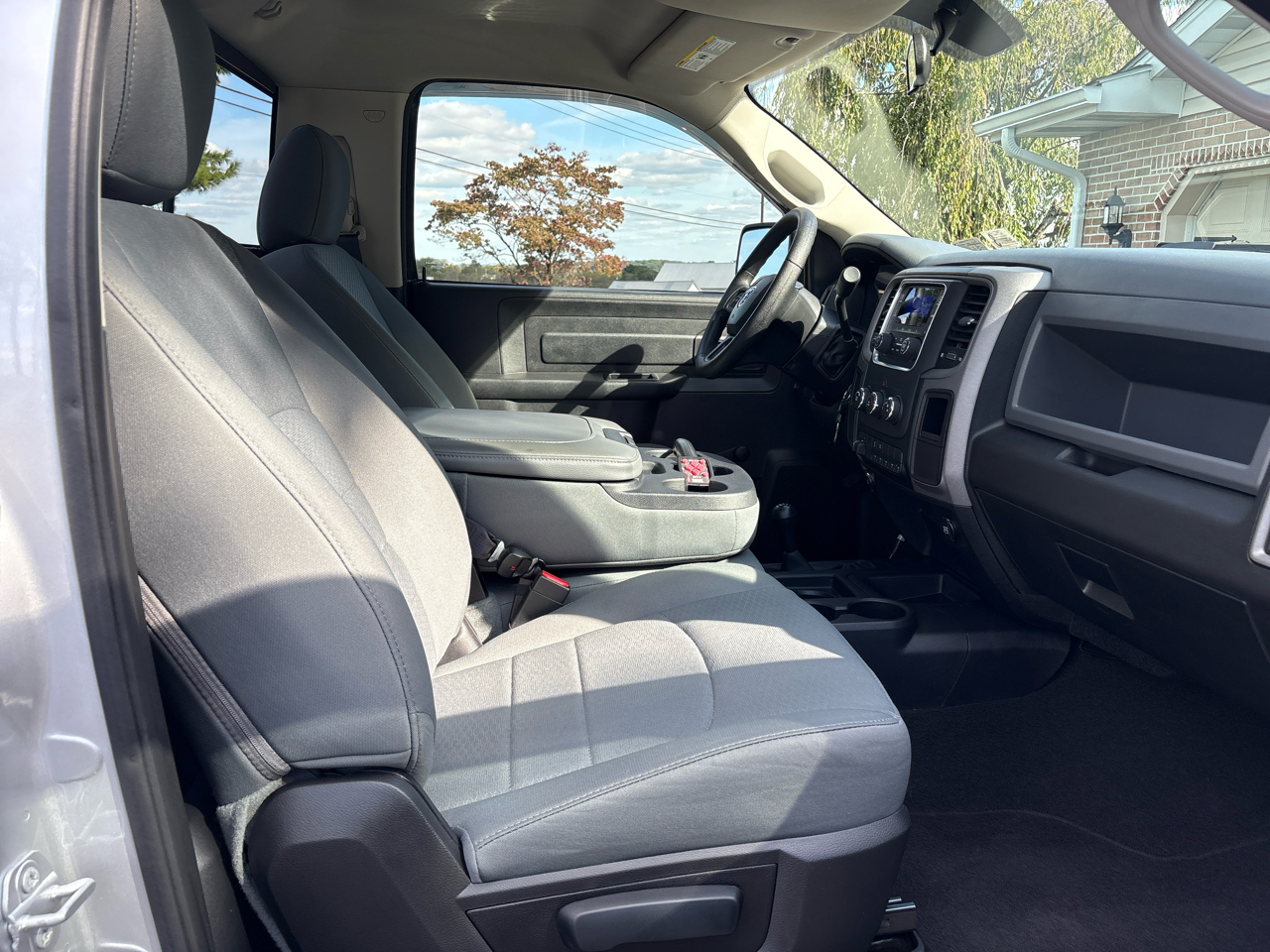 2016 Ram 2500 Tradesman photo 10