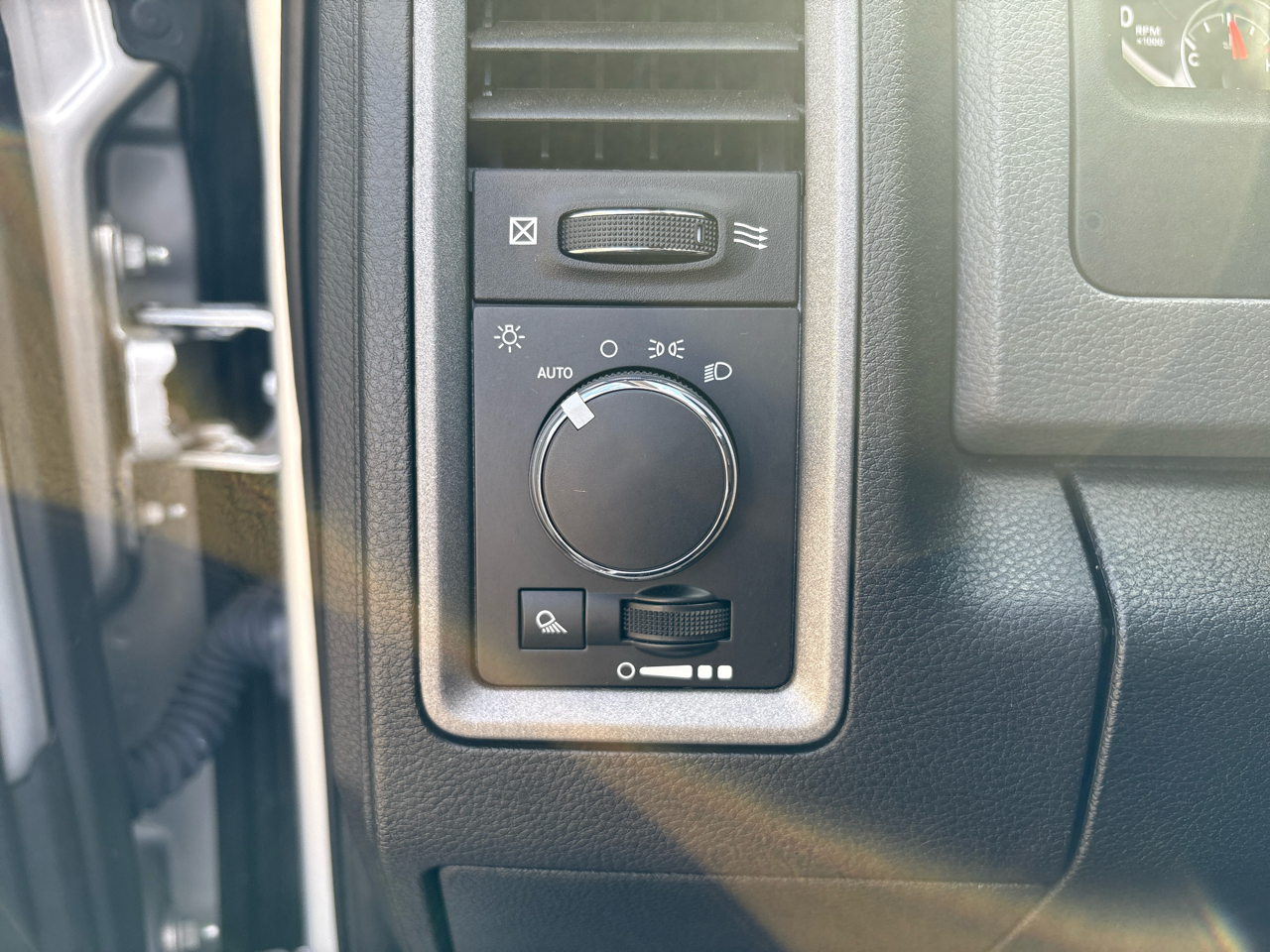 2016 Ram 2500 Tradesman photo 19