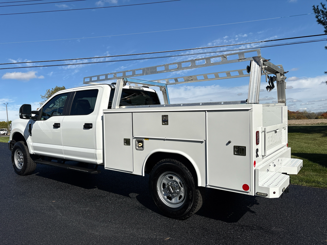 Ford F-350 SD XL Crew Cab Long Bed 4WD 2022 Ford F-350 SD XL Crew Cab Long Bed 4WD 2022