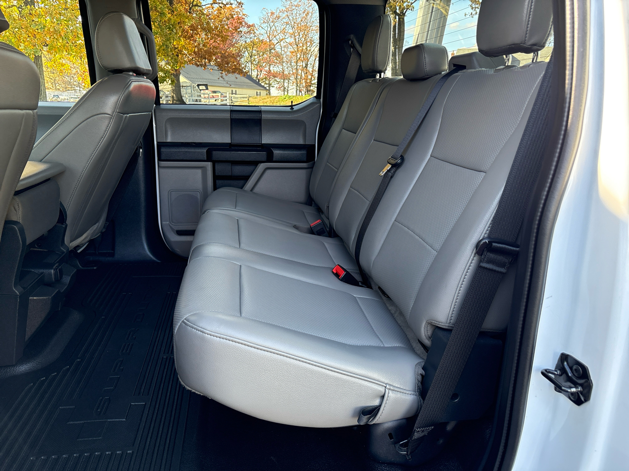 Ford F-350 SD XL Crew Cab Long Bed 4WD 2022 Ford F-350 SD XL Crew Cab Long Bed 4WD 2022