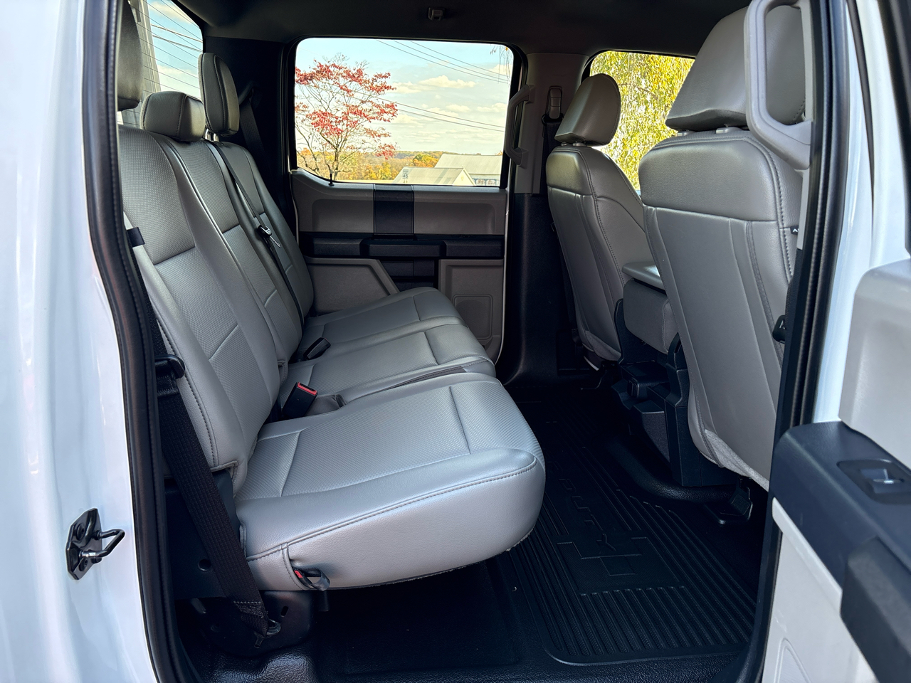 Ford F-350 SD XL Crew Cab Long Bed 4WD 2022 Ford F-350 SD XL Crew Cab Long Bed 4WD 2022