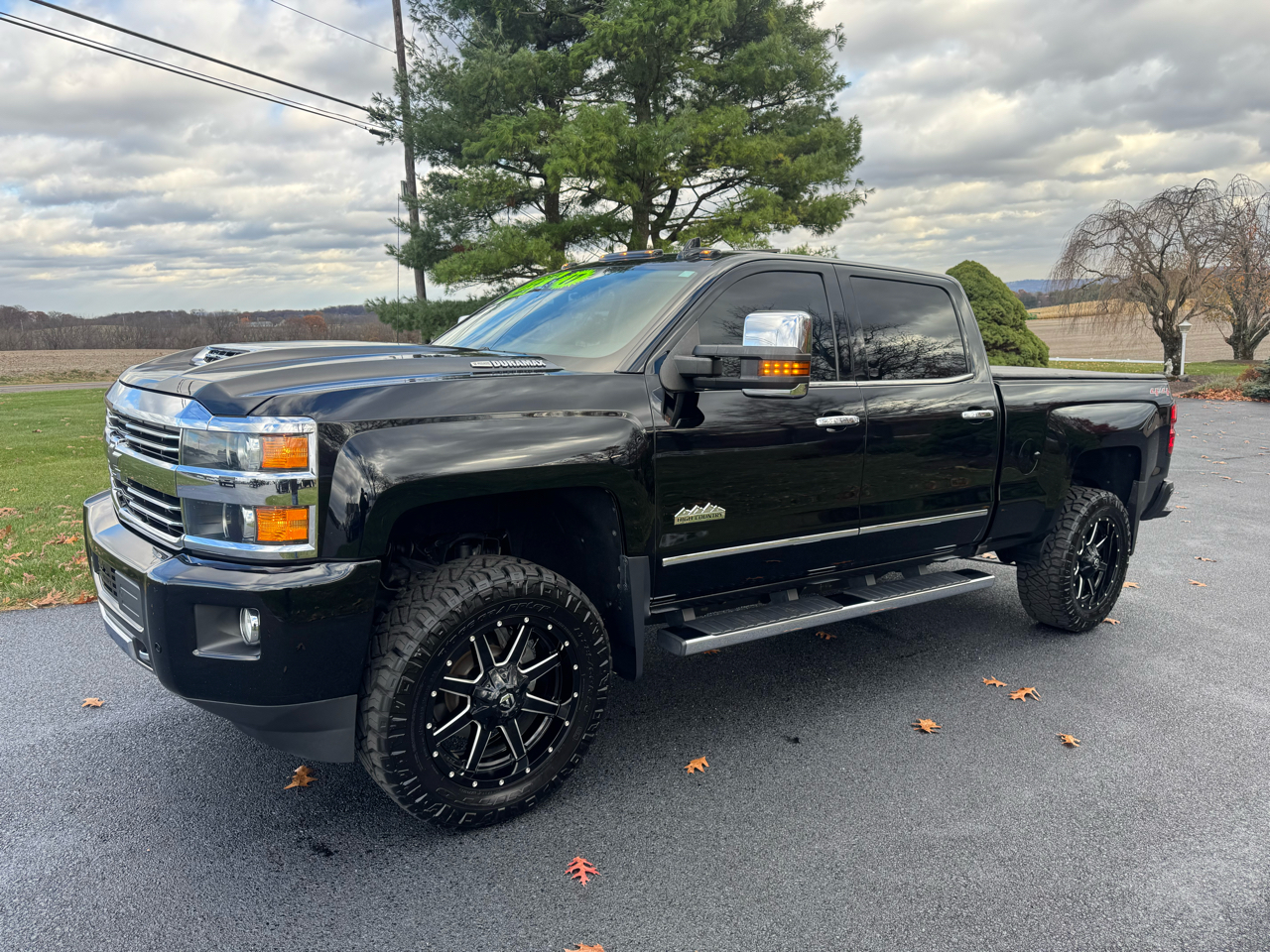 2017 Chevrolet Silverado 3500HD High Country Crew Cab 4WD
