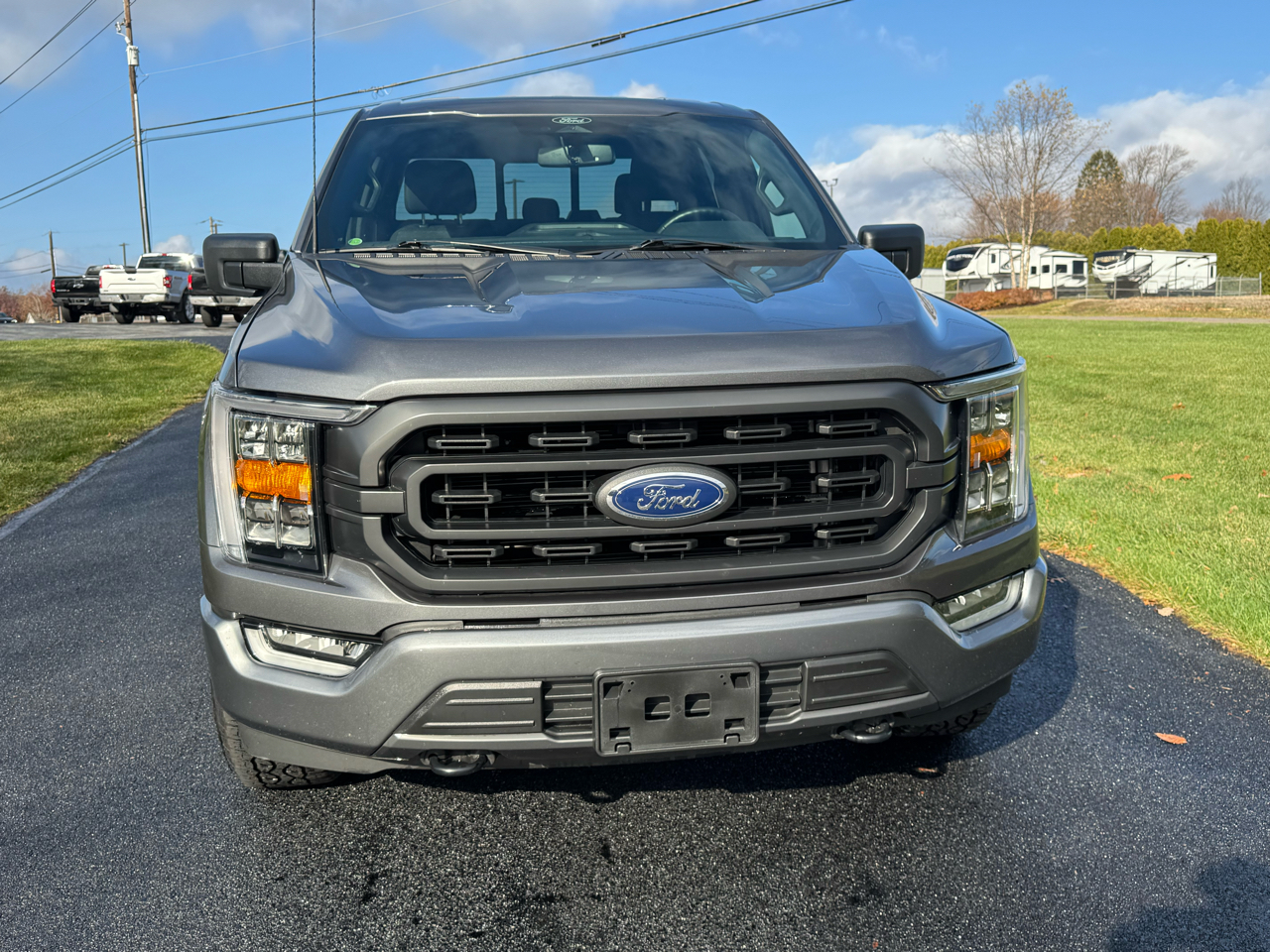 2022 Ford F-150 XLT photo 4