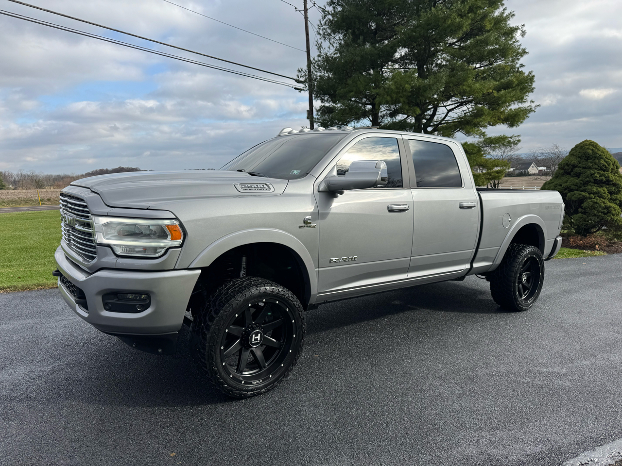 2019 RAM 2500 Laramie Crew Cab SWB 4WD