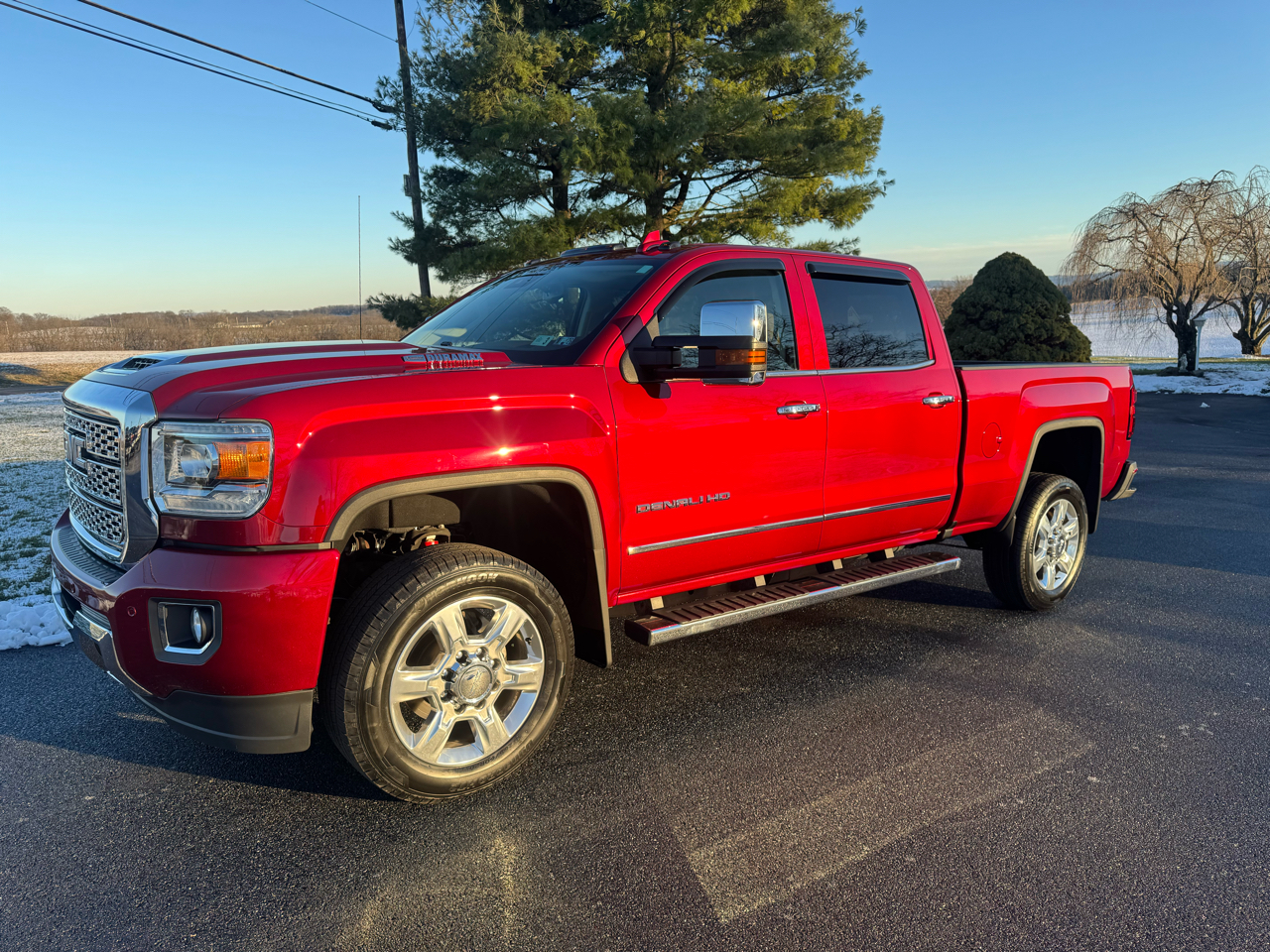 2018 GMC Sierra 2500HD Denali Crew Cab 4WD