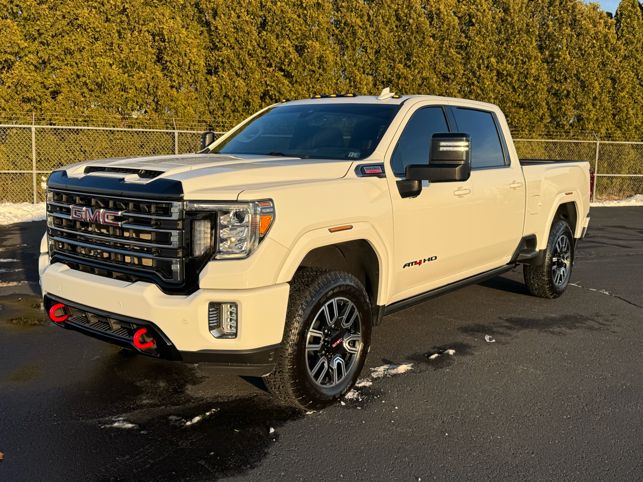 2022 GMC Sierra 2500HD AT4's photo