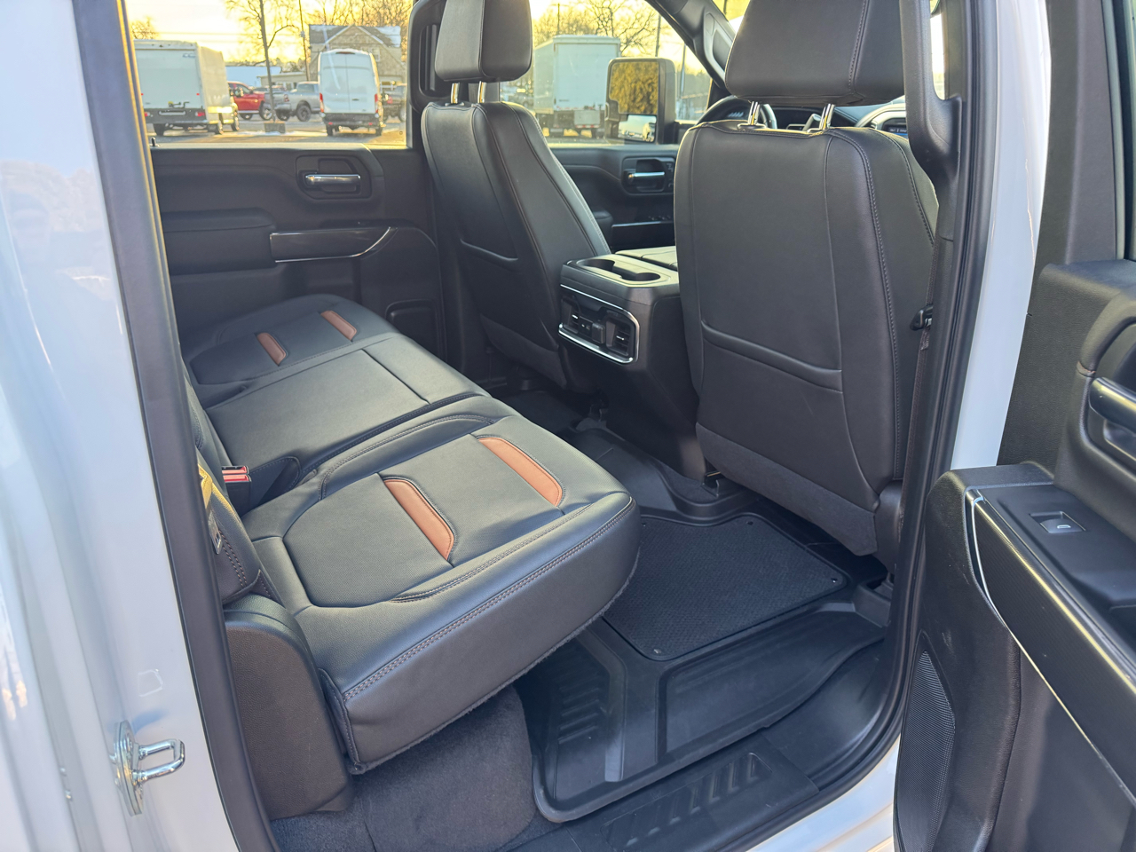 GMC Sierra 2500HD AT4 Crew Cab 4WD 2022