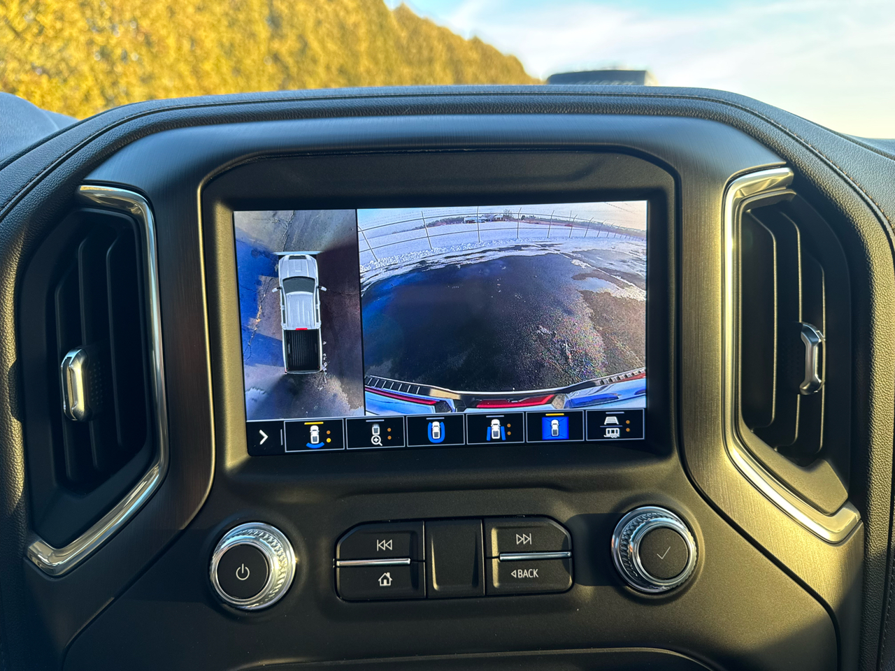 GMC Sierra 2500HD AT4 Crew Cab 4WD 2022