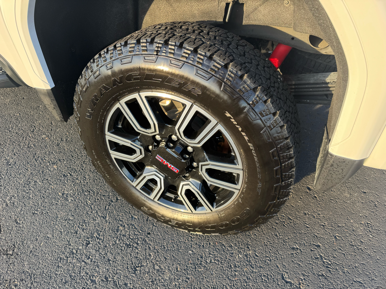 GMC Sierra 2500HD AT4 Crew Cab 4WD 2022