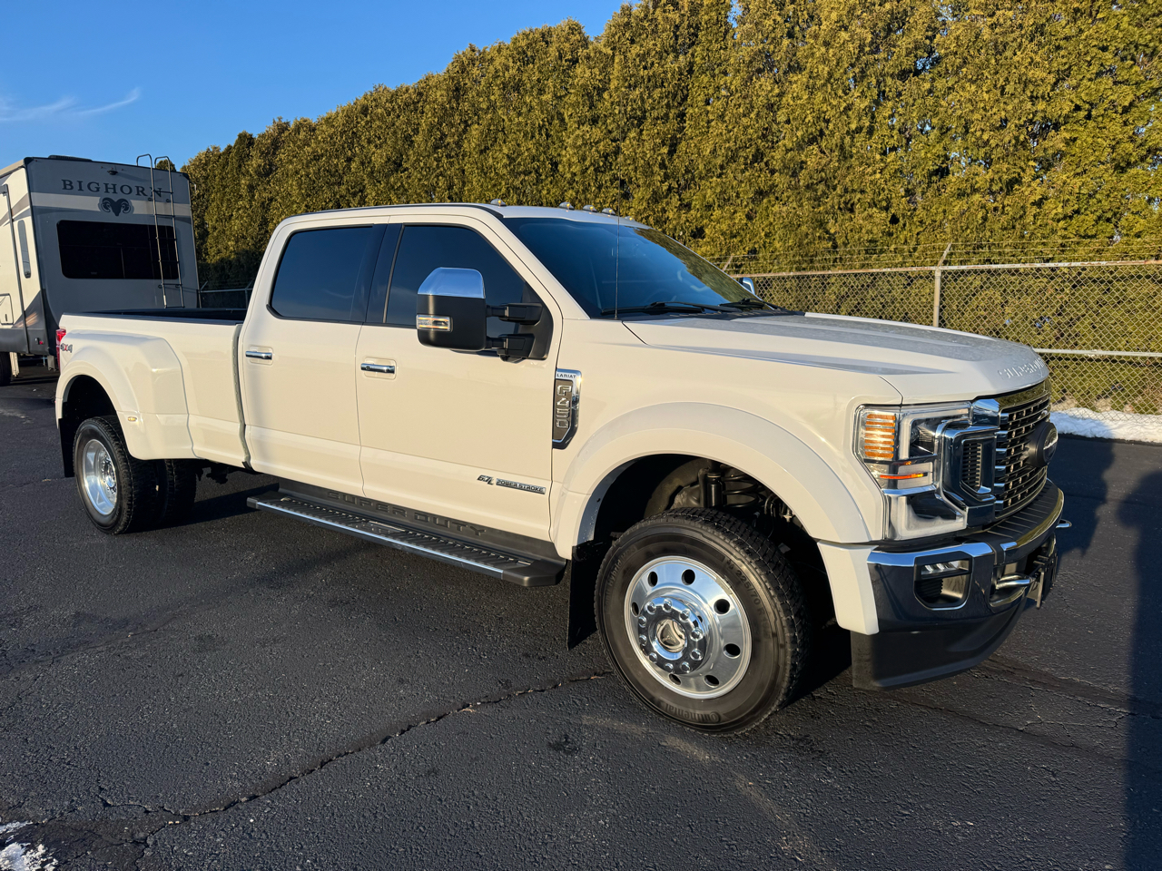 Ford F-450 SD Lariat Crew Cab DRW 4WD 2020