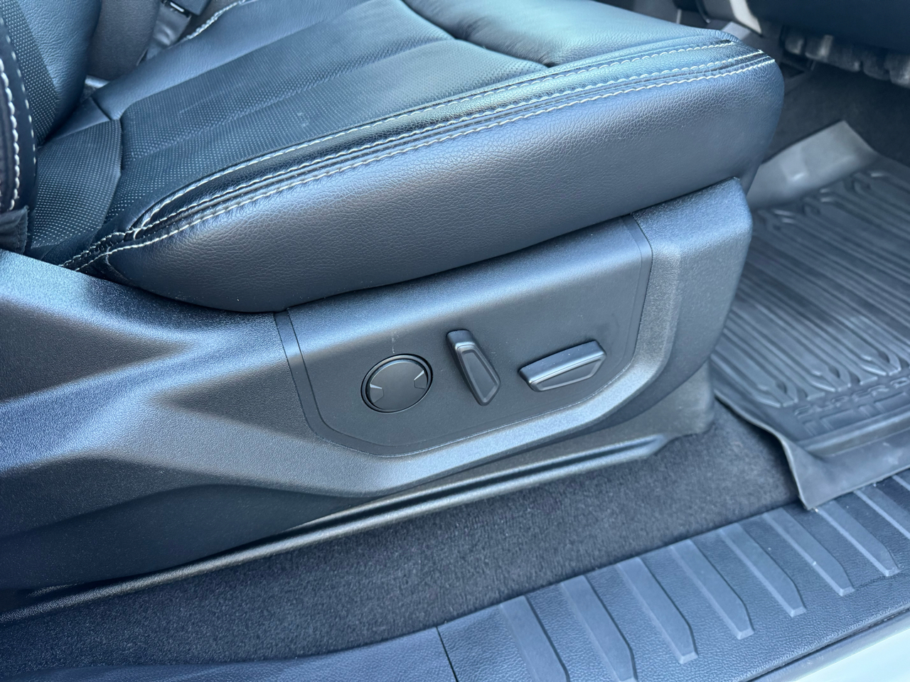 Ford F-450 SD Lariat Crew Cab DRW 4WD 2020