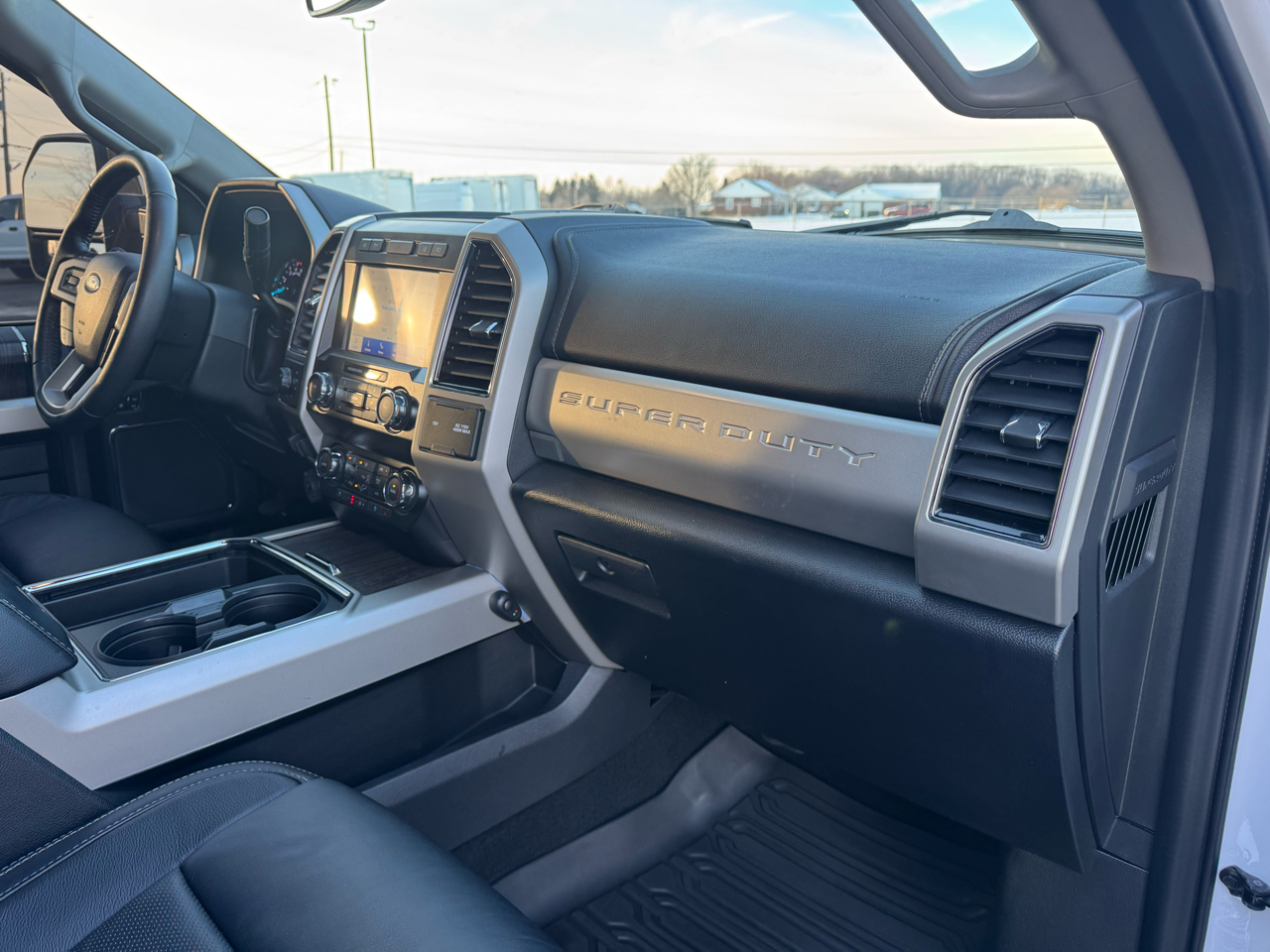 Ford F-450 SD Lariat Crew Cab DRW 4WD 2020