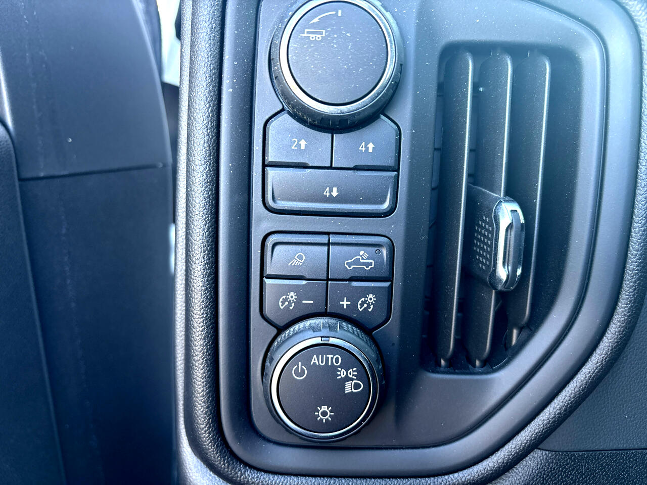 Chevrolet Silverado 3500HD Work Truck 4WD 2025