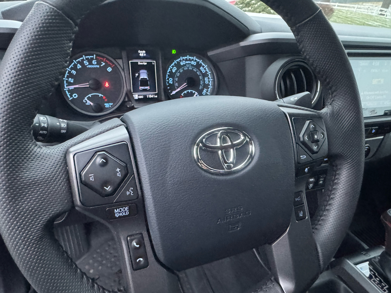 Toyota Tacoma  2018