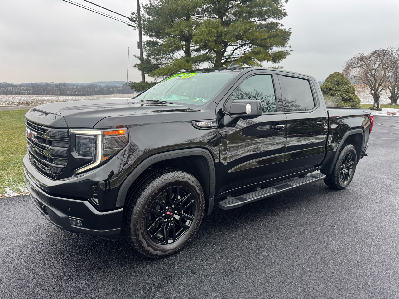 GMC Sierra 1500 Elevation Crew Cab 4WD 2024