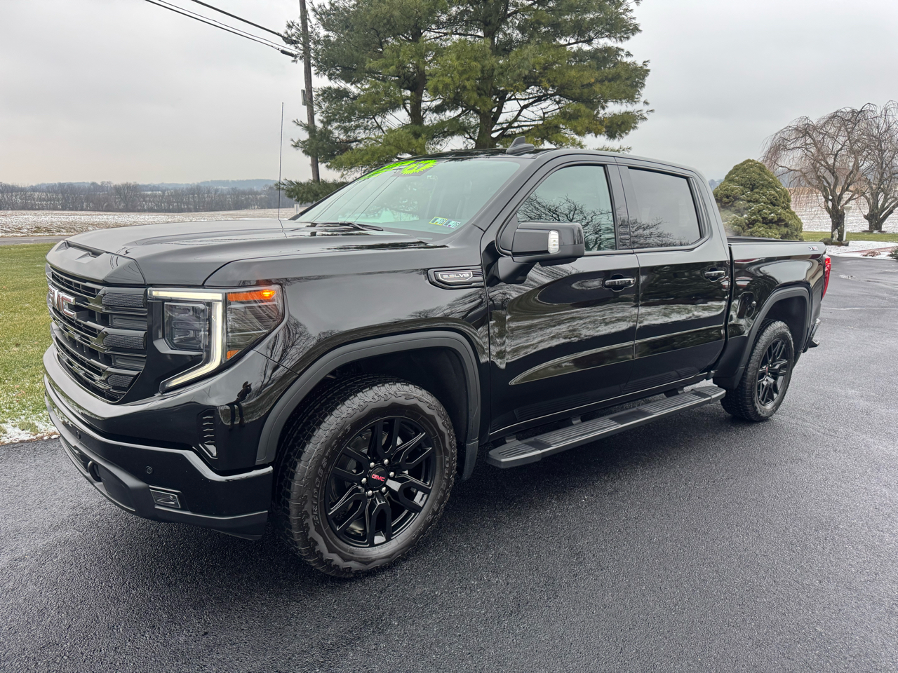 GMC Sierra 1500 Elevation Crew Cab 4WD 2024