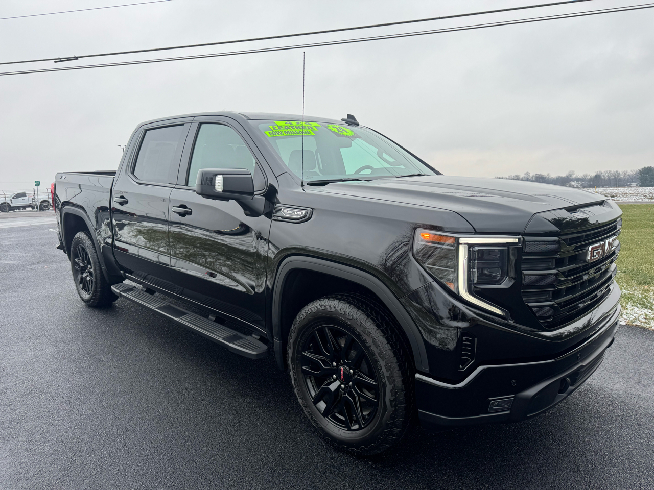 GMC Sierra 1500 Elevation Crew Cab 4WD 2024