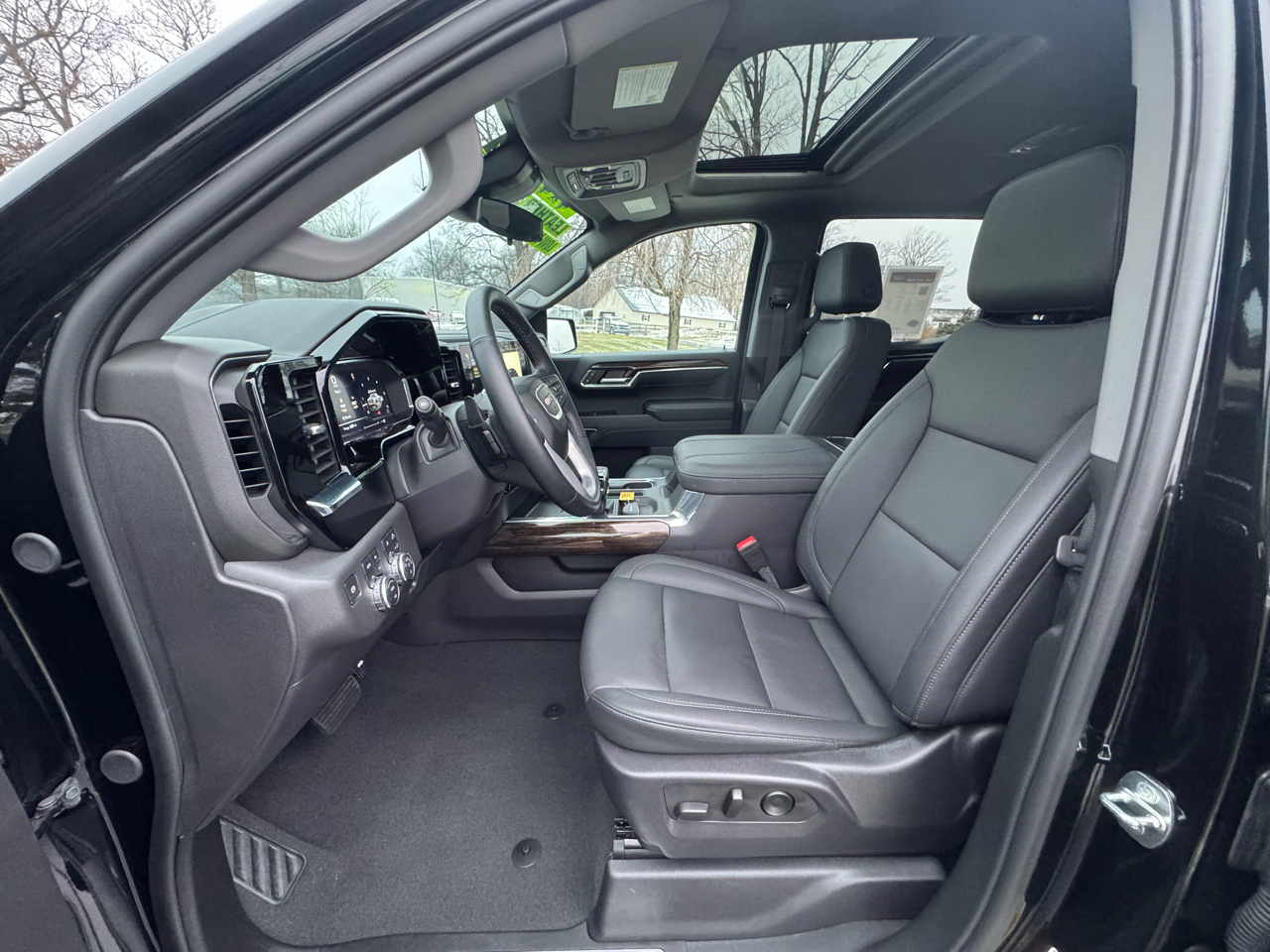 GMC Sierra 1500 Elevation Crew Cab 4WD 2024