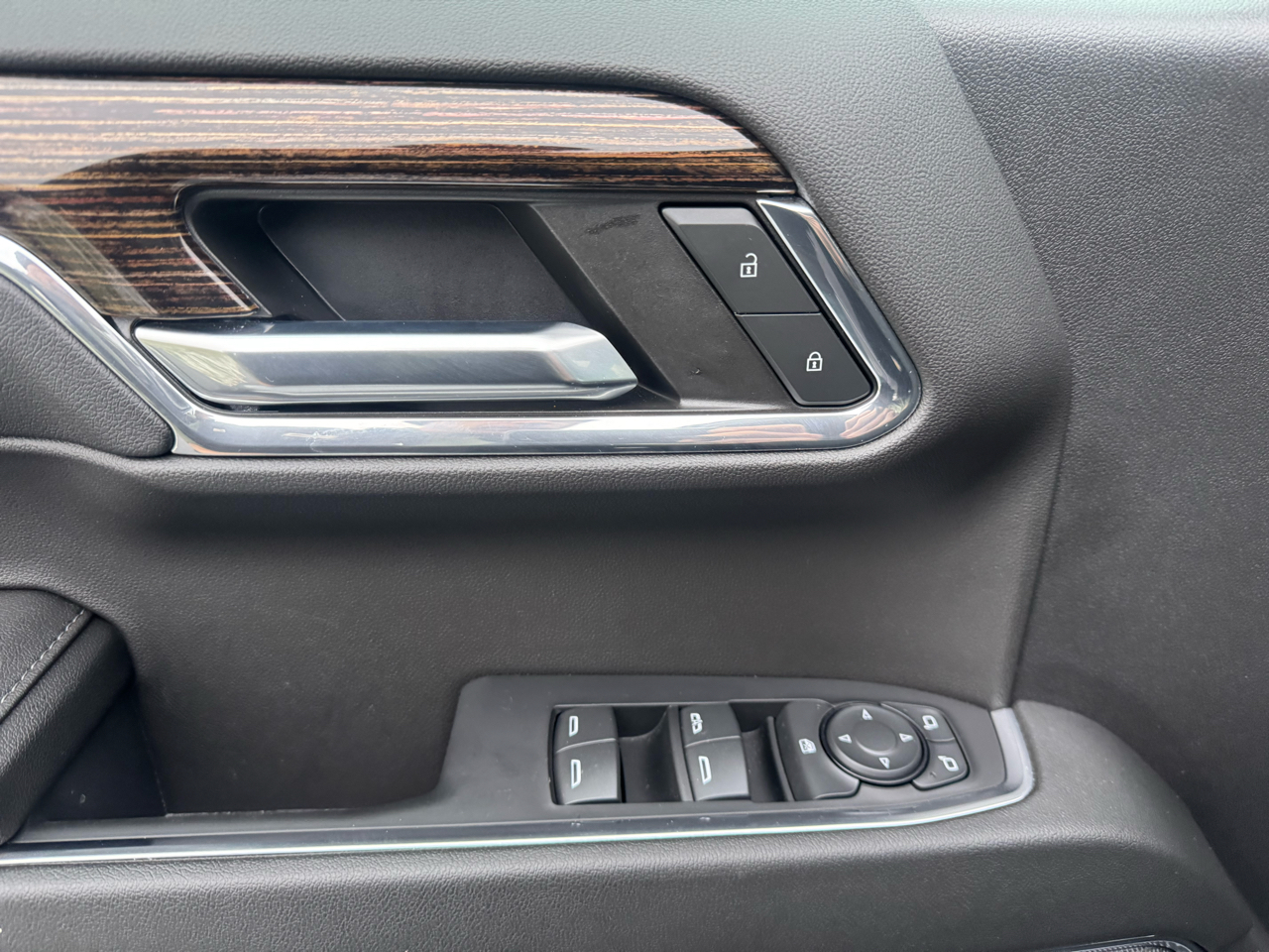 GMC Sierra 1500 Elevation Crew Cab 4WD 2024