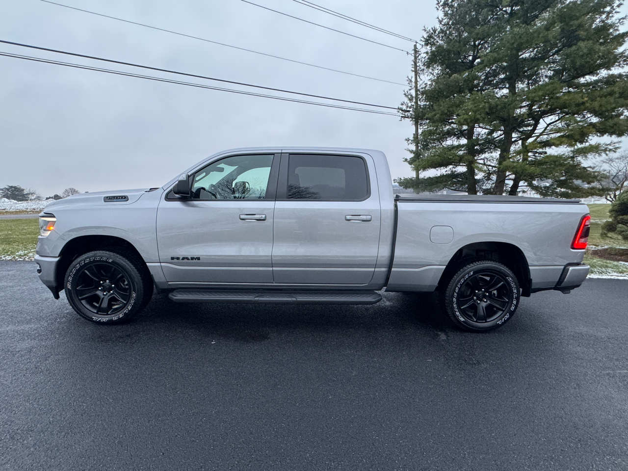 RAM 1500 Big Horn Crew Cab LWB 4WD 2022