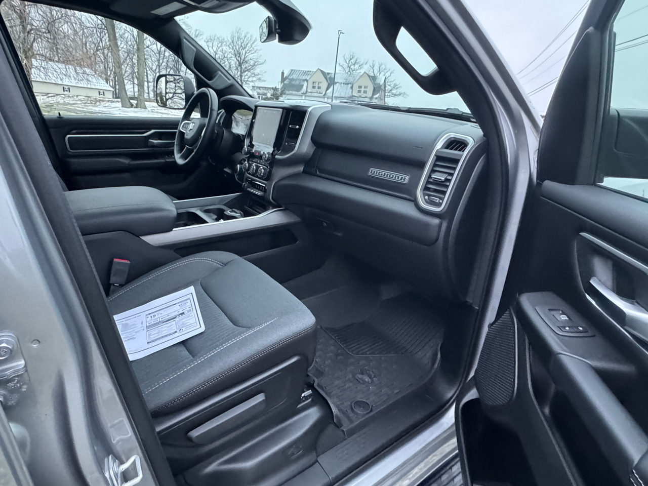 RAM 1500 Big Horn Crew Cab LWB 4WD 2022