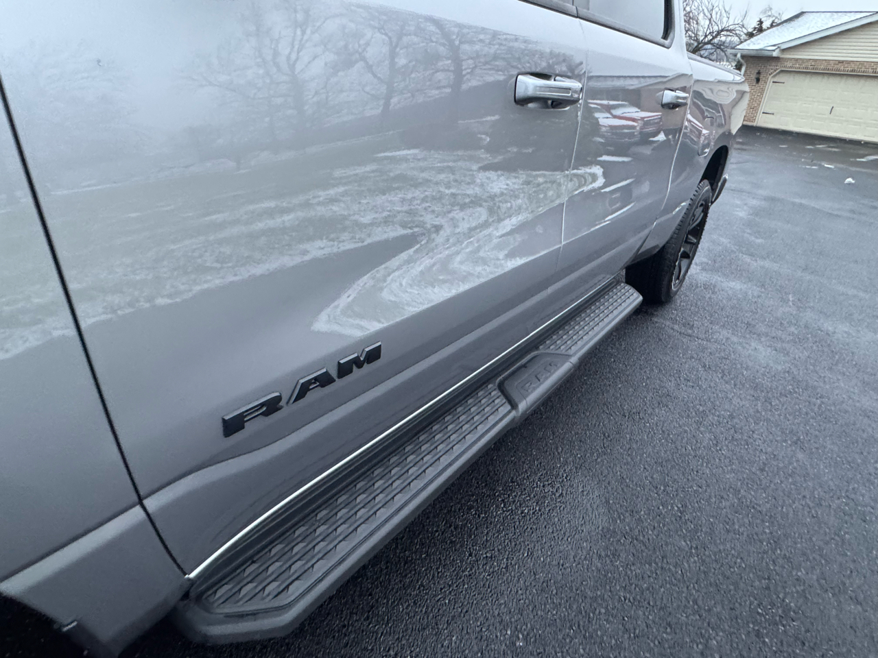 RAM 1500 Big Horn Crew Cab LWB 4WD 2022