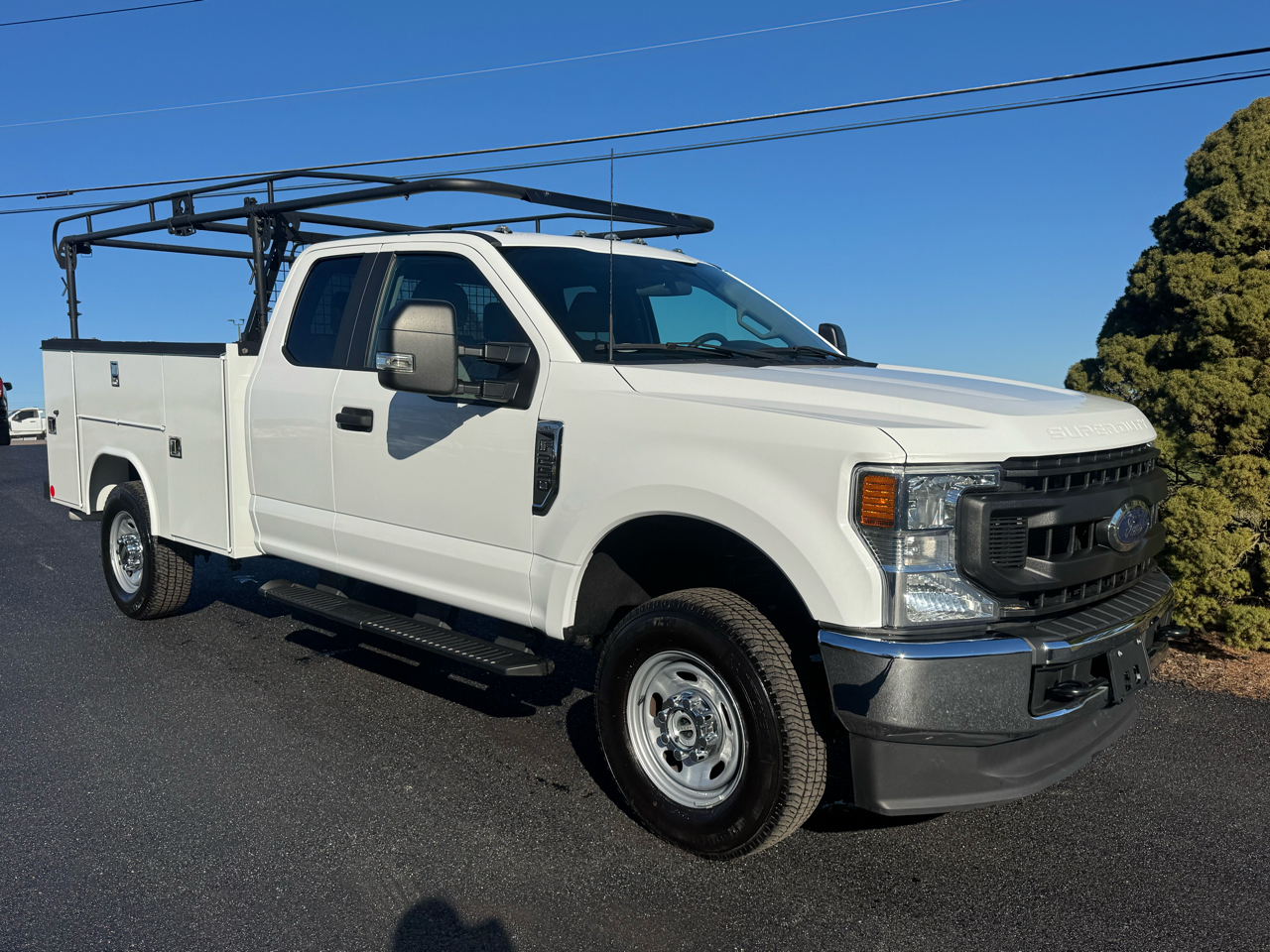 Ford F-250 SD XL SuperCab Long Bed 4WD 2022