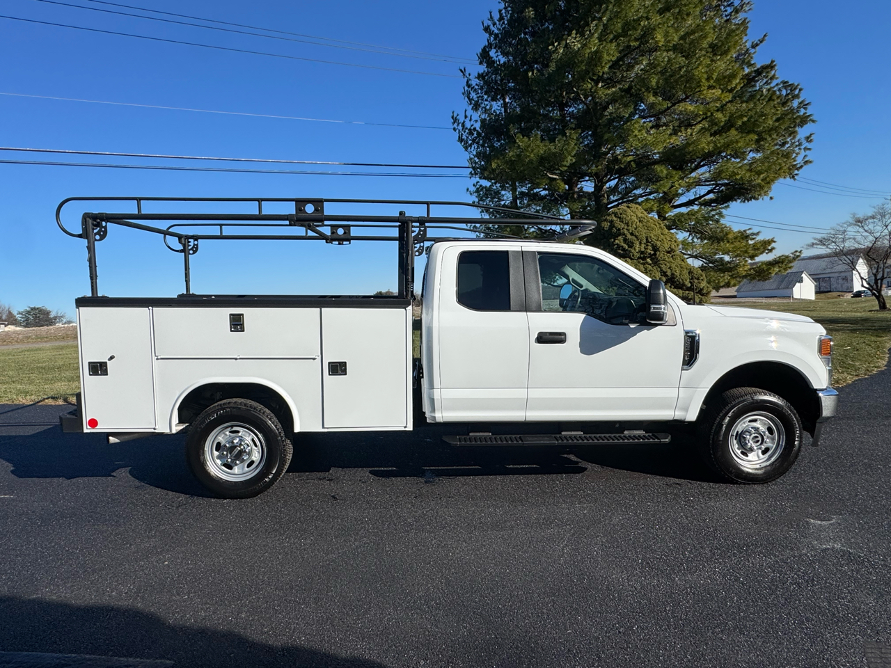 Ford F-250 SD XL SuperCab Long Bed 4WD 2022