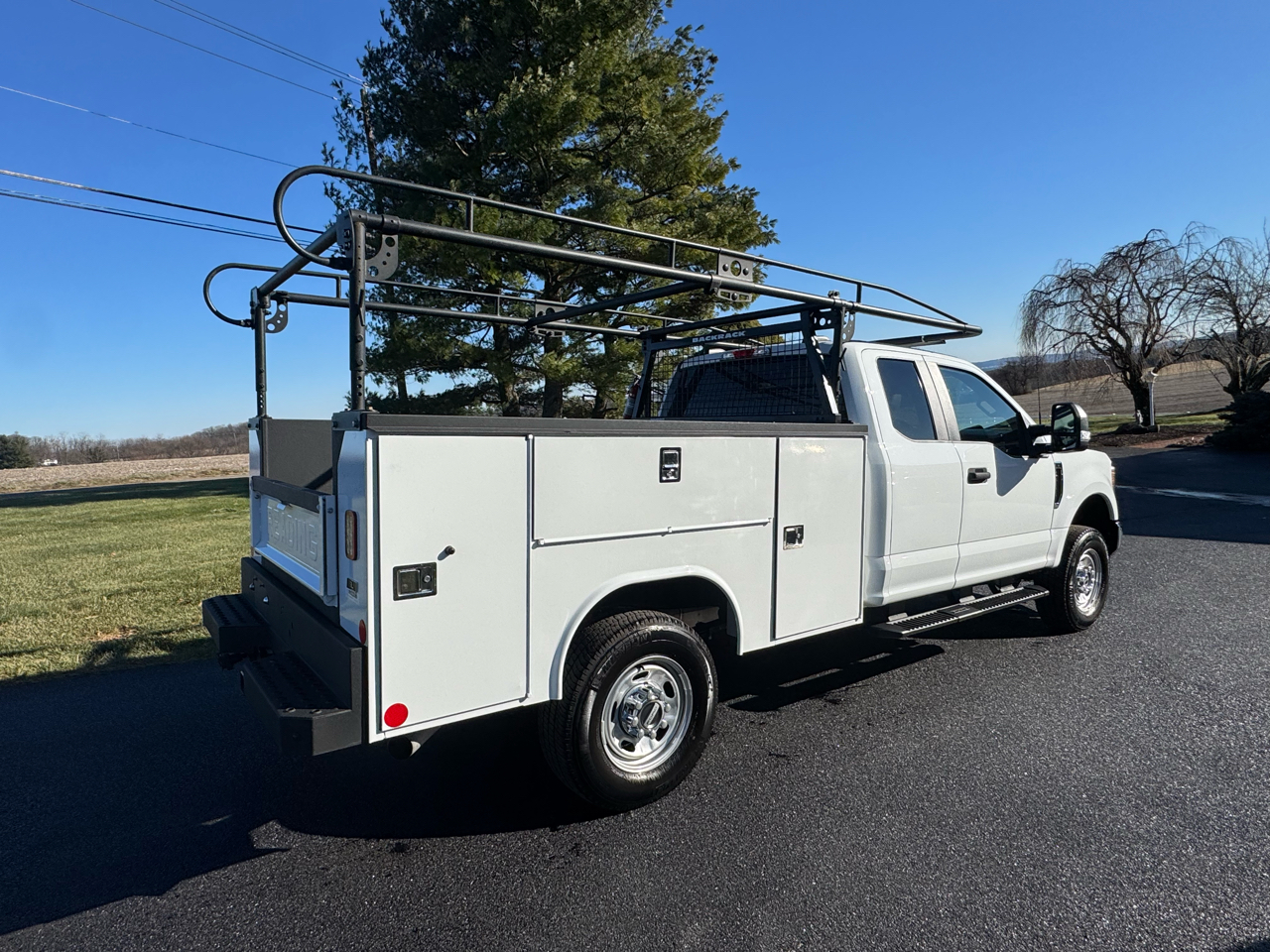 Ford F-250 SD XL SuperCab Long Bed 4WD 2022